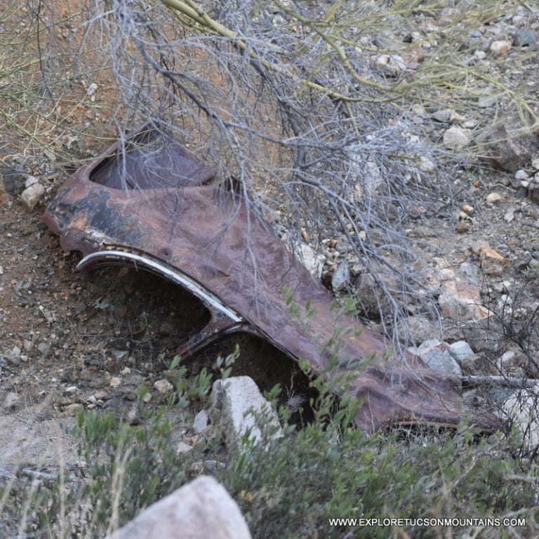 TUCSON MTNS RAMBLING WRECKS_004