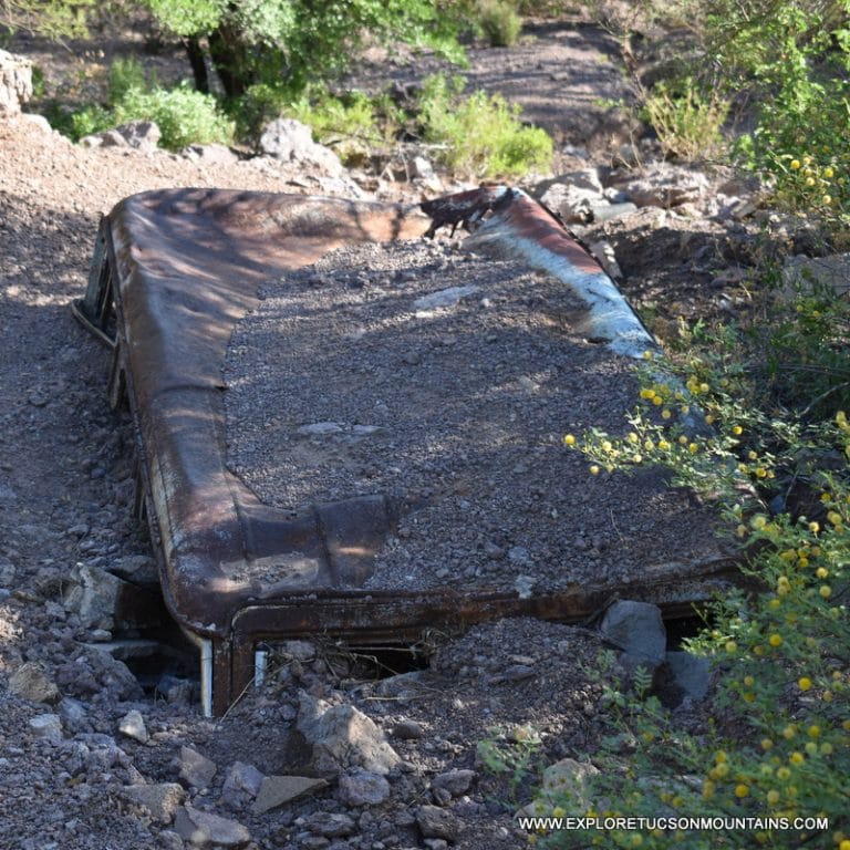 TUCSON MTNS RAMBLING WRECKS_006